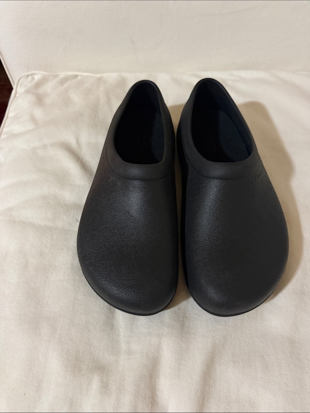 CROCS Matte Black Slip-On Loafers